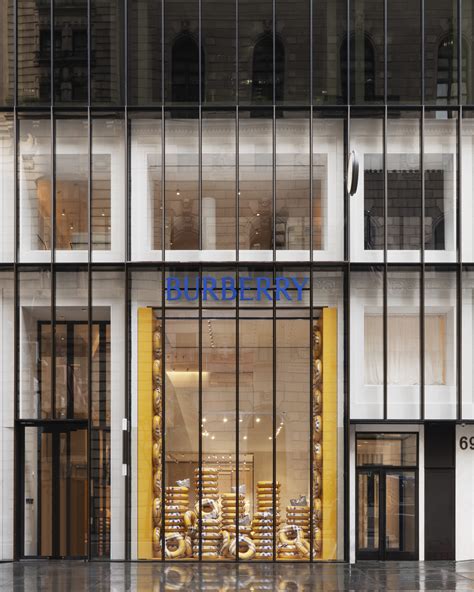 burberry fifth avenue|burberry store online.